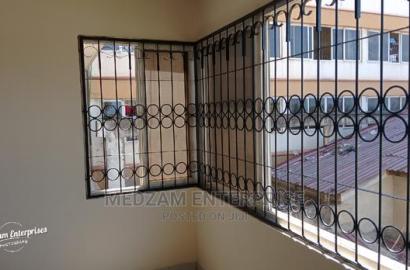 3bdrm Apartment in Kisimani, Ziwa La Ngombe for Rent