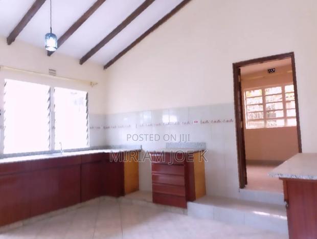 3bdrm Bungalow in Oj Btl, Ruiru for rent