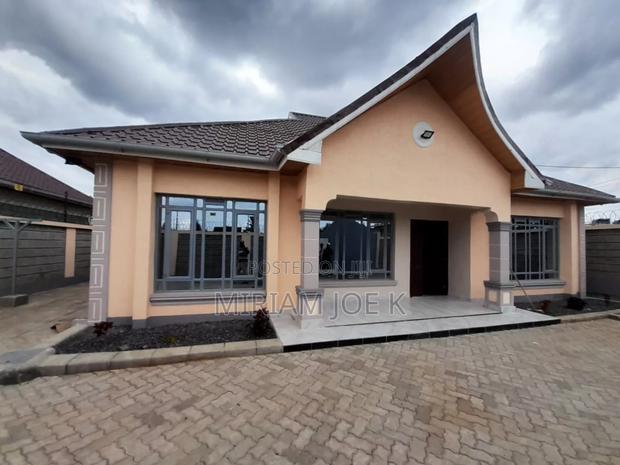 3bdrm Bungalow in Mugutha, Ruiru for rent