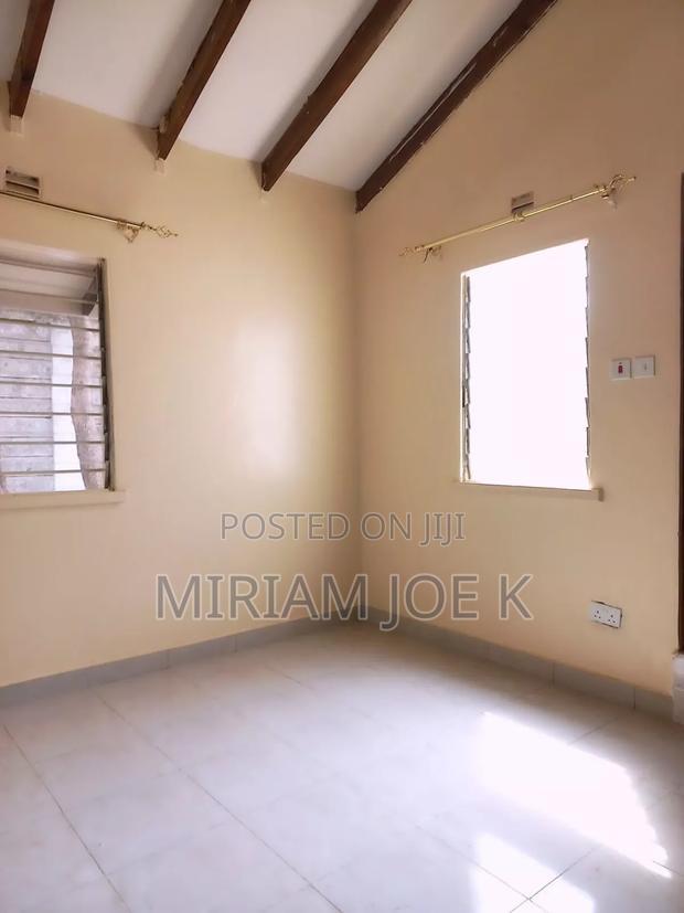 4bdrm Bungalow in Ngoingwa, Thika for rent