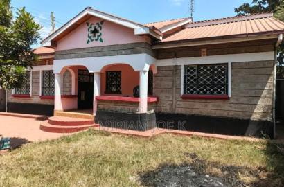 3bdrm Bungalow in Kamakis, Ruiru for rent