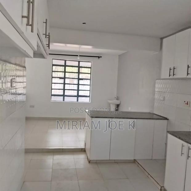 3bdrm Bungalow in Kimunyu, Kenyatta Road / Theta for rent