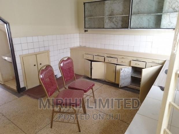 6bdrm House in 3Rd Parklands for rent