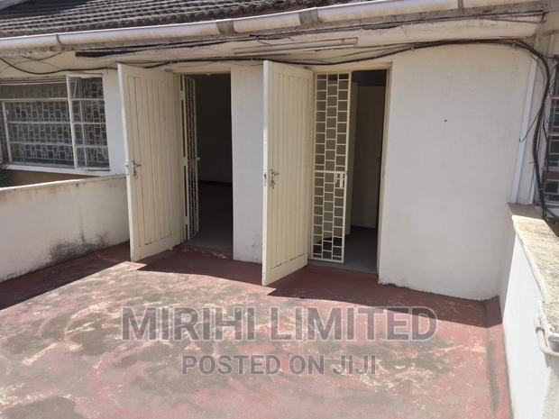 6bdrm House in 3Rd Parklands for rent