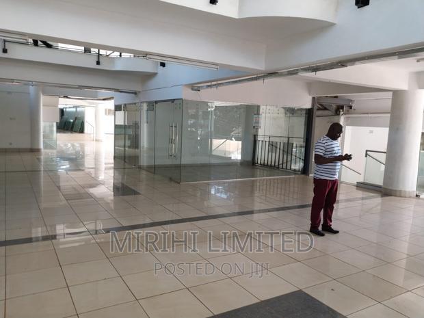 Diamond Plaza Shops to Let