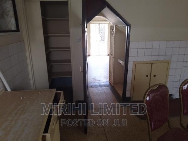 6bdrm House in 3Rd Parklands for rent