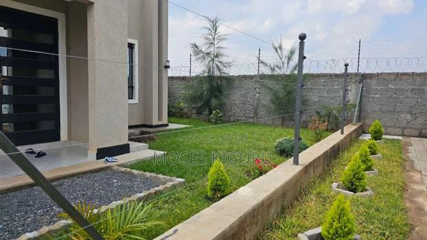 Furnished 3bdrm Bungalow in Kalimoni for sale