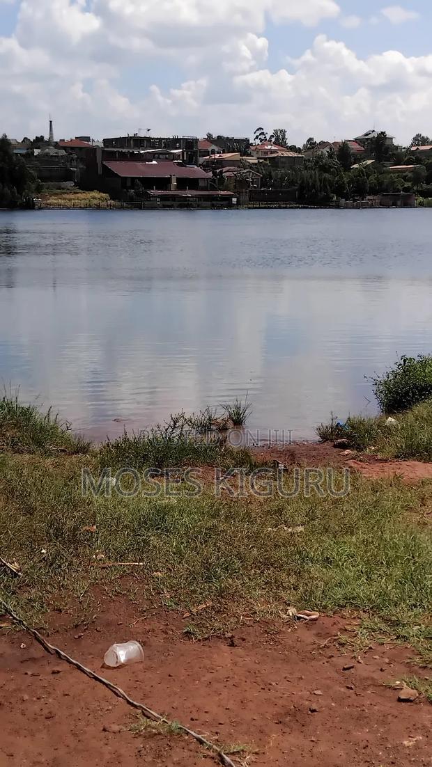 Toll, Twiga Estate 40x80 Plots.
