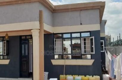 3bdrm House in Kimbo for sale