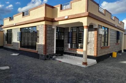3bdrm Bungalow in Junction, Kimbo for sale
