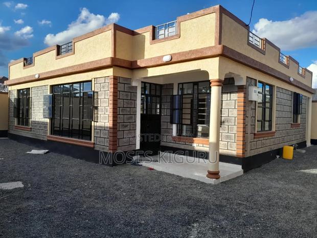 3bdrm Bungalow in Junction, Kimbo for sale