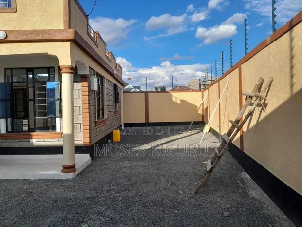 3bdrm Bungalow in Junction, Kimbo for sale