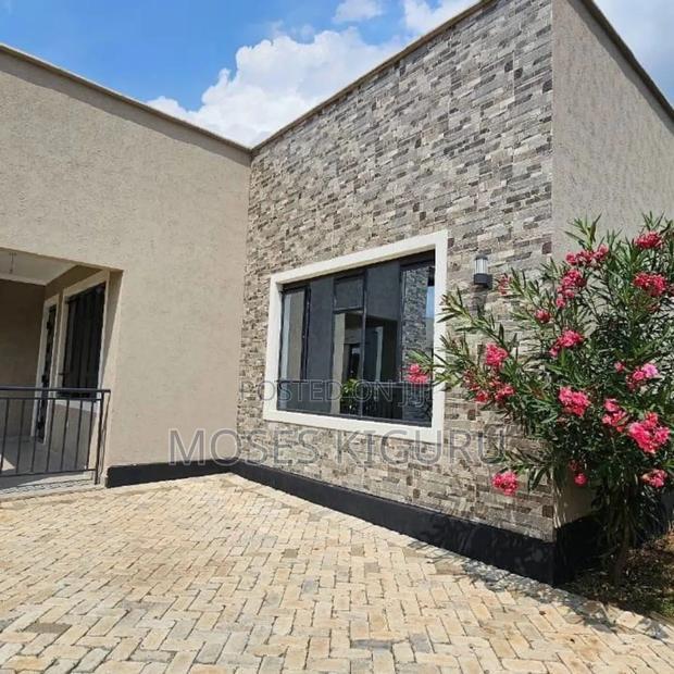 Furnished 3bdrm Bungalow in Kalimoni for sale