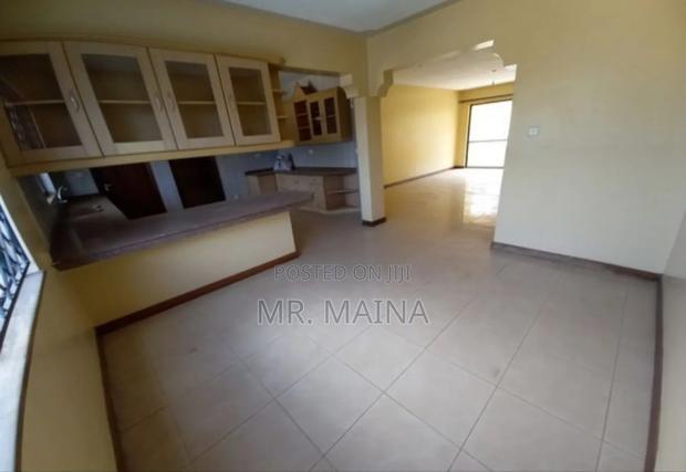 3bdrm Apartment in White Oak Apartments, State House Area for sale