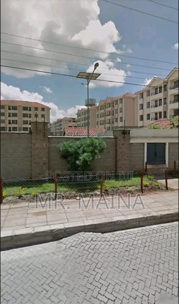 3bdrm Apartment in Bluebell'S Gardens, Gateway Mall Area for sale