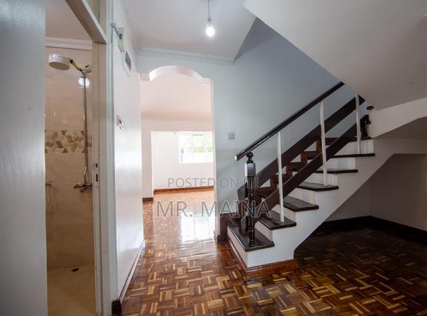 4bdrm House in Gatanga Hill Court, Valley Arcade for sale