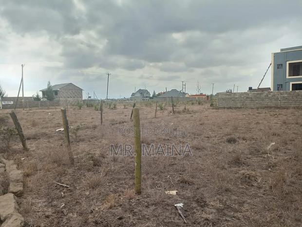 Prime 50*100ft Vacant Residential Plot in Katani