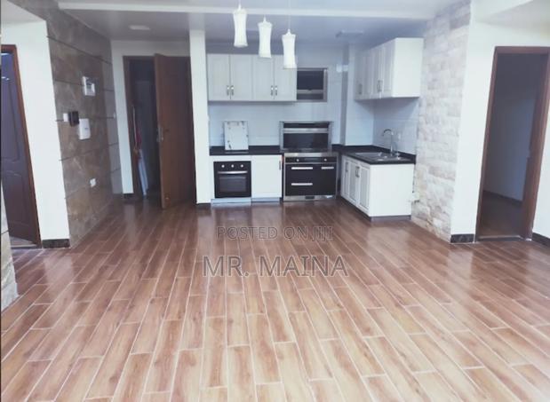 2bdrm Condo in Stunning Homes, State House Area for sale