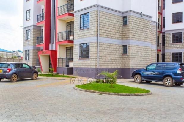 3bdrm Apartment in Lifestyle Terraces, Gateway Mall Area for sale