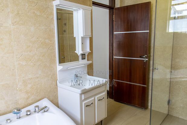 4bdrm Condo in Duchess Park, Maziwa for sale