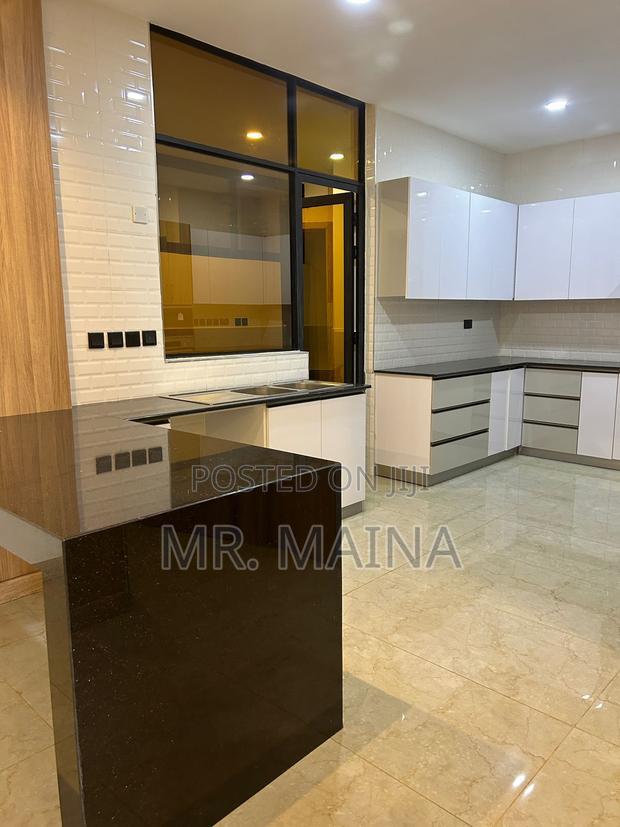 4 Bedroom All Ensuite Apartment at Silverdeck Spring Valley