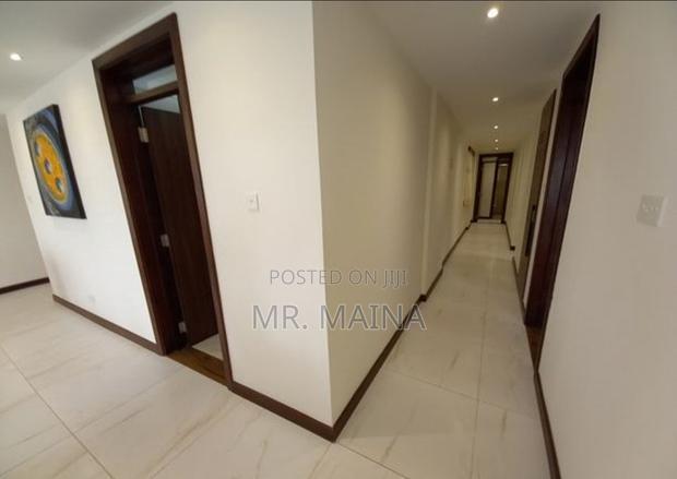 3bdrm Condo in Silvermist Regency, Spring Valley for sale
