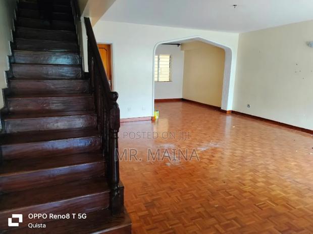 2bdrm Condo in Stunning Homes, State House Area for sale