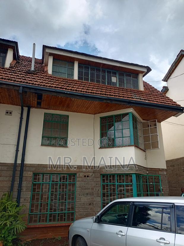 3bdrm Maisonette in Parklands for sale