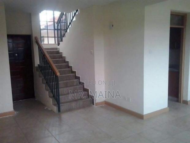 3bdrm Maisonette in Loneview Estate, Hotel 67 Area for sale