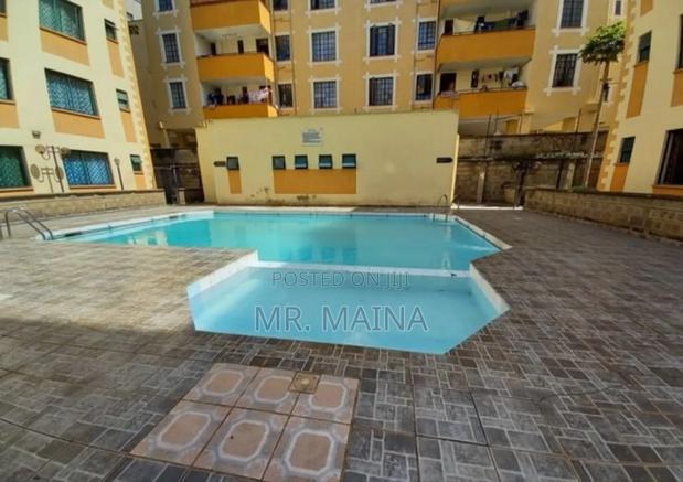 3bdrm Apartment in White Oak Apartments, State House Area for sale