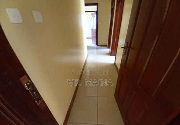 3bdrm Apartment in White Oak Apartments, State House Area for sale