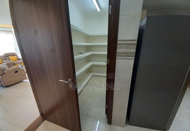 3bdrm Condo in Silvermist Regency, Spring Valley for sale