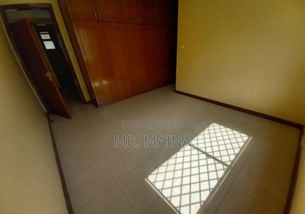 3bdrm Apartment in White Oak Apartments, State House Area for sale