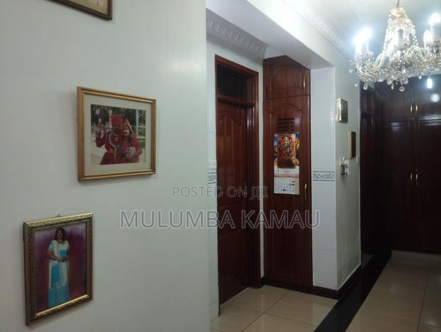 Furnished 4bdrm Apartment in Parklands for sale