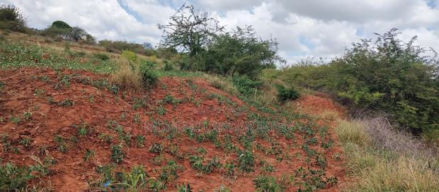 Embu County,Gatete 11 Acres Agricultural Farmland
