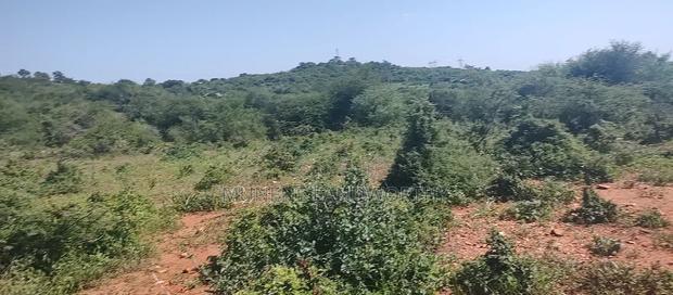 Embu County, Mutuobare 1.5 Acres Near Tarmac at Kes