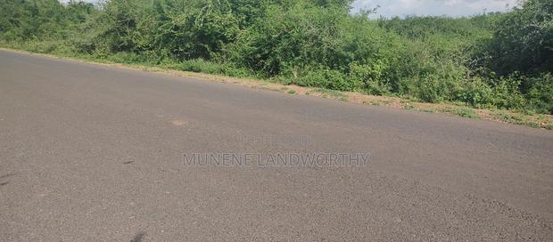Embu County, Mutuobare Commercial 50x100 Plots Tarmac Road.