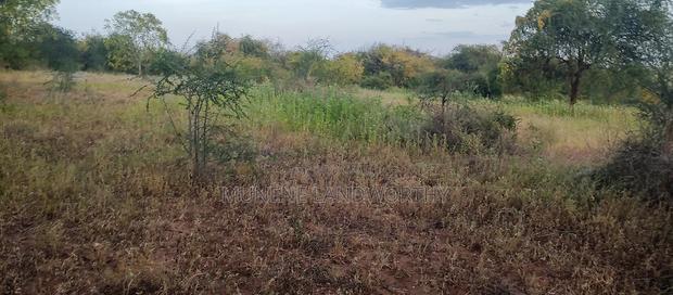 Embu County,Seven Folks 6.4arces Along Tarmac