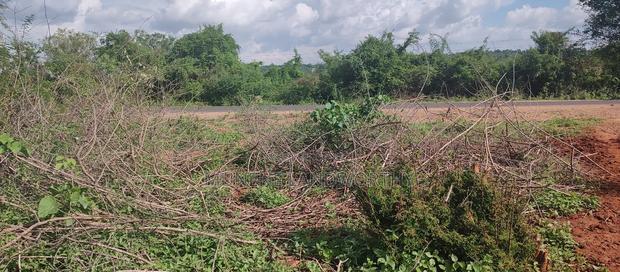 Embu County, Mutuobare Commercial 50x100 Plots Tarmac Road.