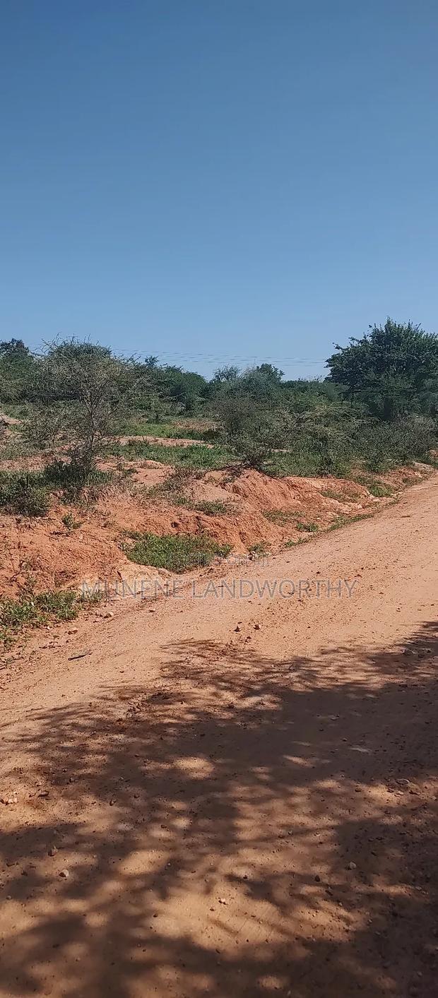 Embu, Mutuobare,1 Acre on Sale Near Tarmac Road Center.