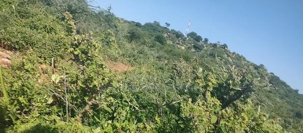 Embu County, Mutuobare 1.5 Acres Near Tarmac at Kes