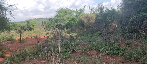 Embu County, Mutuobare Commercial 50x100 Plots Tarmac Road.