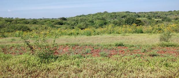 Embu , Mariari 5.8 Acres Agricultural Farmland With River