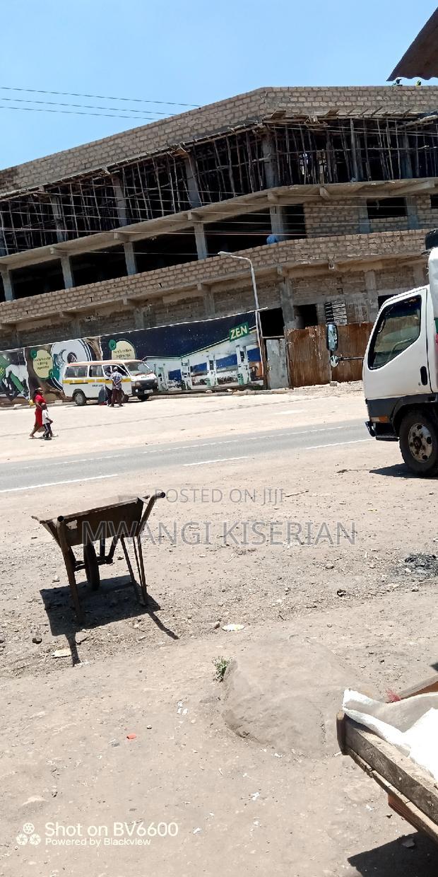 Half An Acre In Kiserian Town Ndani