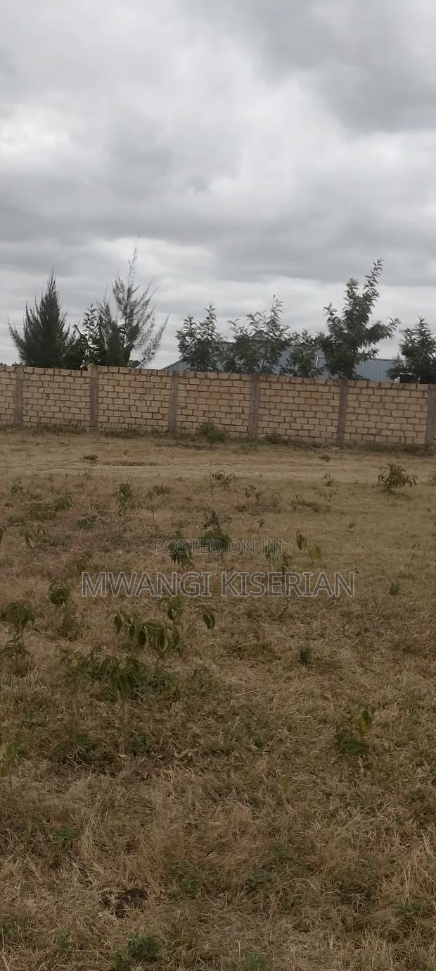 A Full 100by100 Ya Deal for Sale in Kiserian