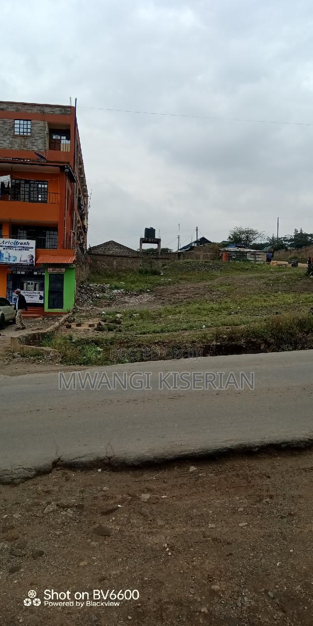 Half An Acre In Kiserian Town Ndani