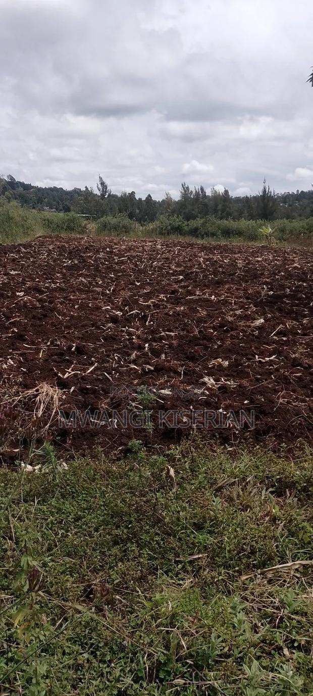 100by 100 Ya Red Soil for Sale in Kiserian