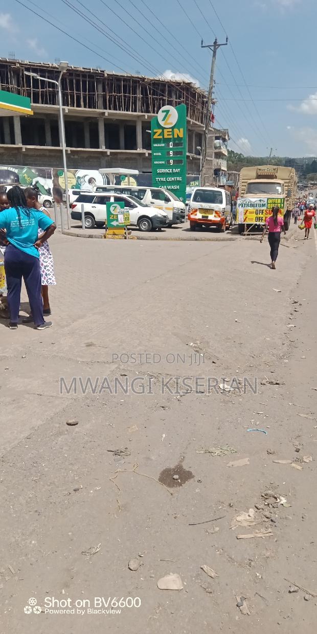 Half An Acre In Kiserian Town Ndani
