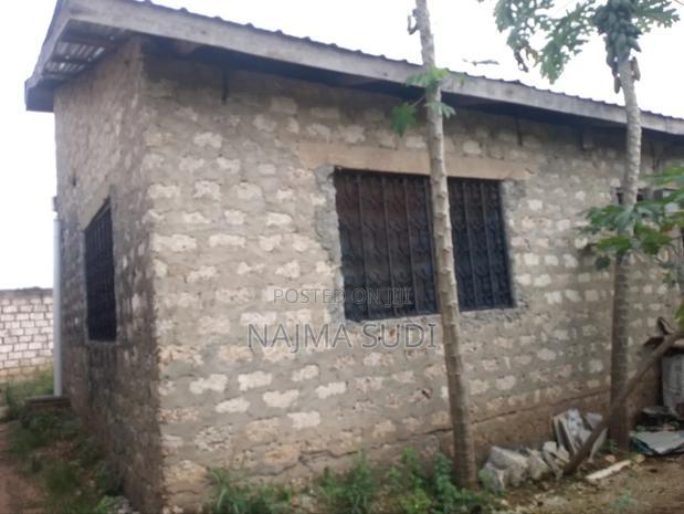 House for Sale in Kombani