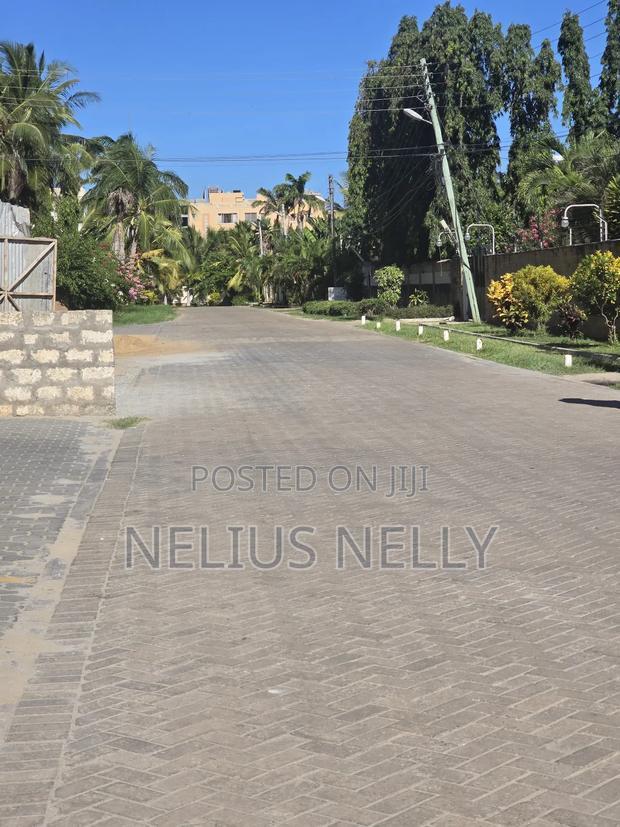Nyali 1/4 Acre Plot for Sale